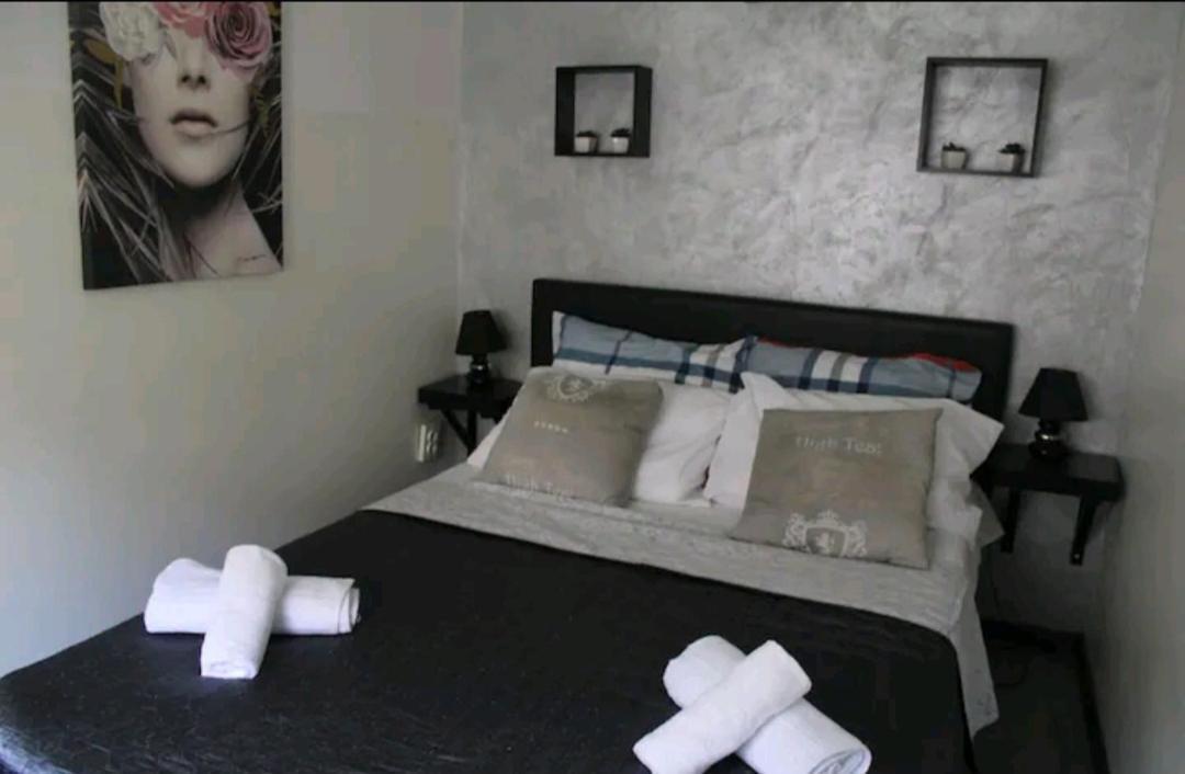 Apartment Mone *